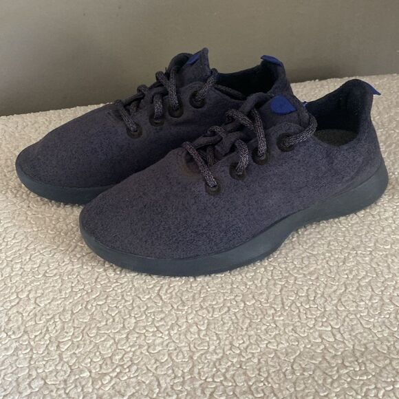 Allbirds wool runners Size 7 - Picture 2 of 8